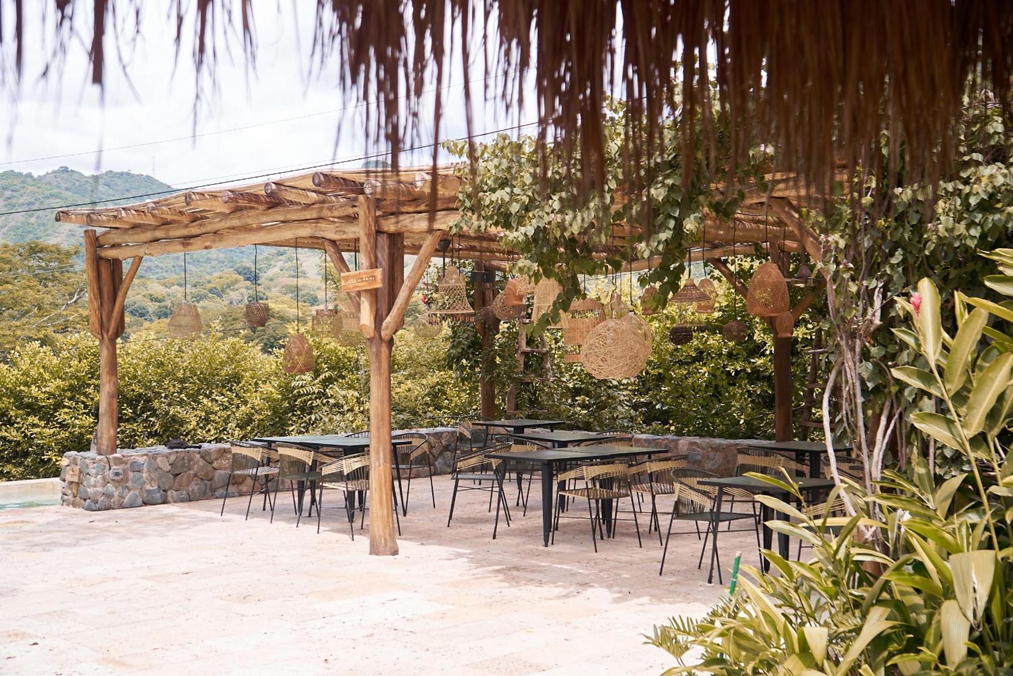 Nativa Refugio Escondido Hotel ซานตาเฟเดอันตีโอเกีย ภายนอก รูปภาพ